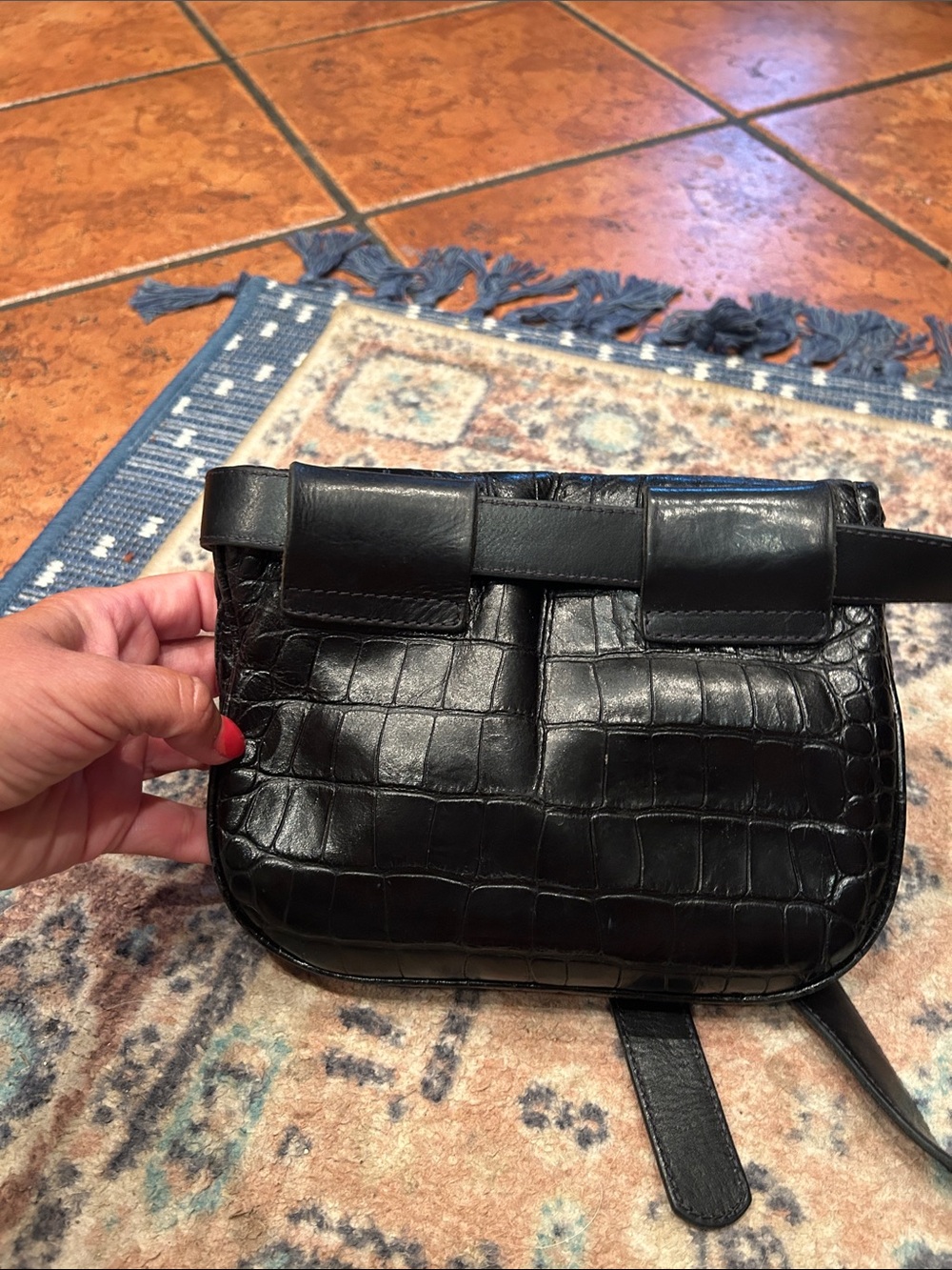 Clare V Black Croc Belt Bag with Gold Hardware - Picture 5 of 13
